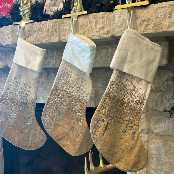 Z Gallerie Holiday Christmas Stockings Set of 5 - Picture 4 of 10